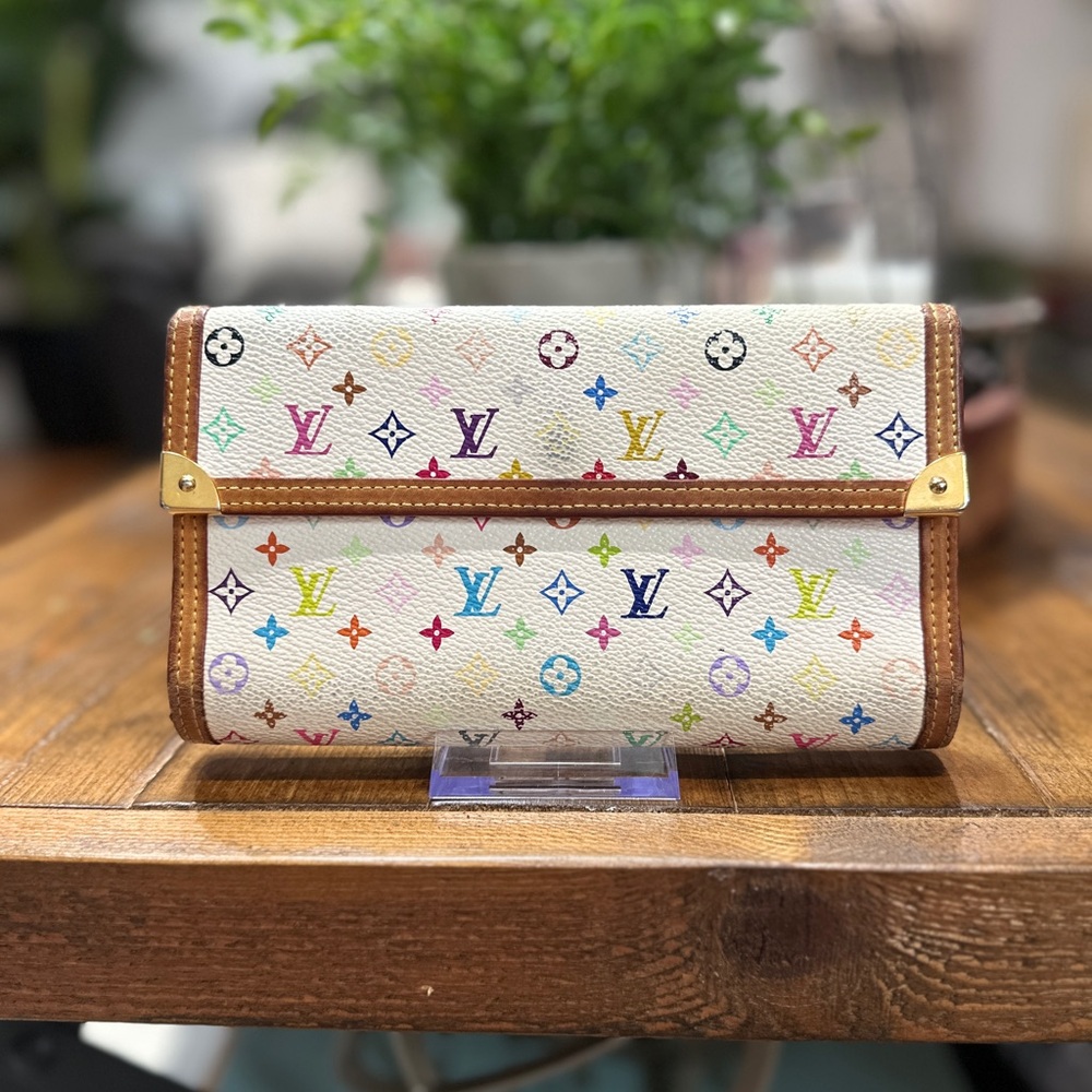 Louis Vuitton X Takashi Murakami White Multicolored Porte Tresor International - Picture 3 of 13
